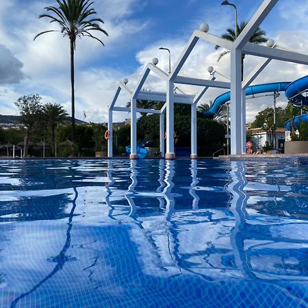 Benal Beach Apartamento Mountain View เบนัลมาเดนา ภายนอก รูปภาพ