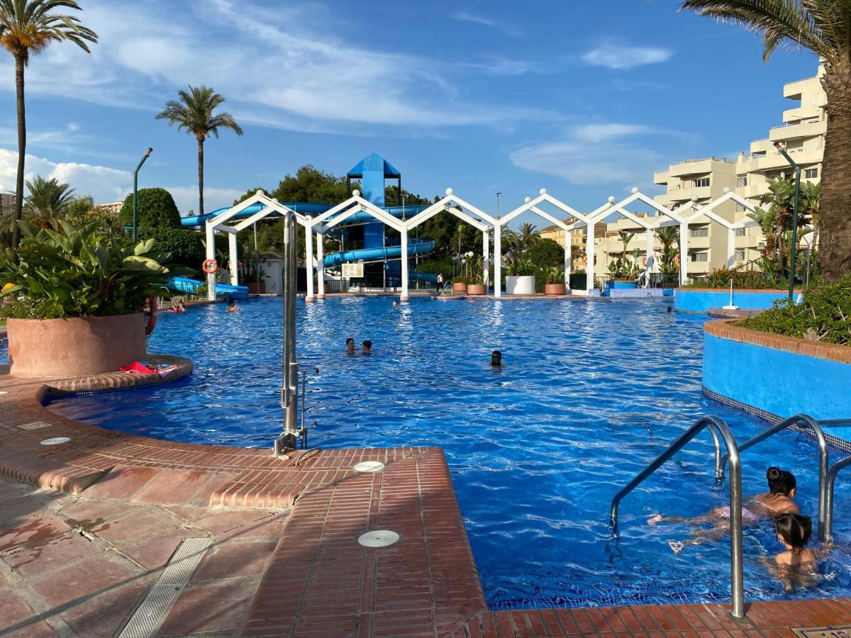 Benal Beach Apartamento Mountain View เบนัลมาเดนา ภายนอก รูปภาพ