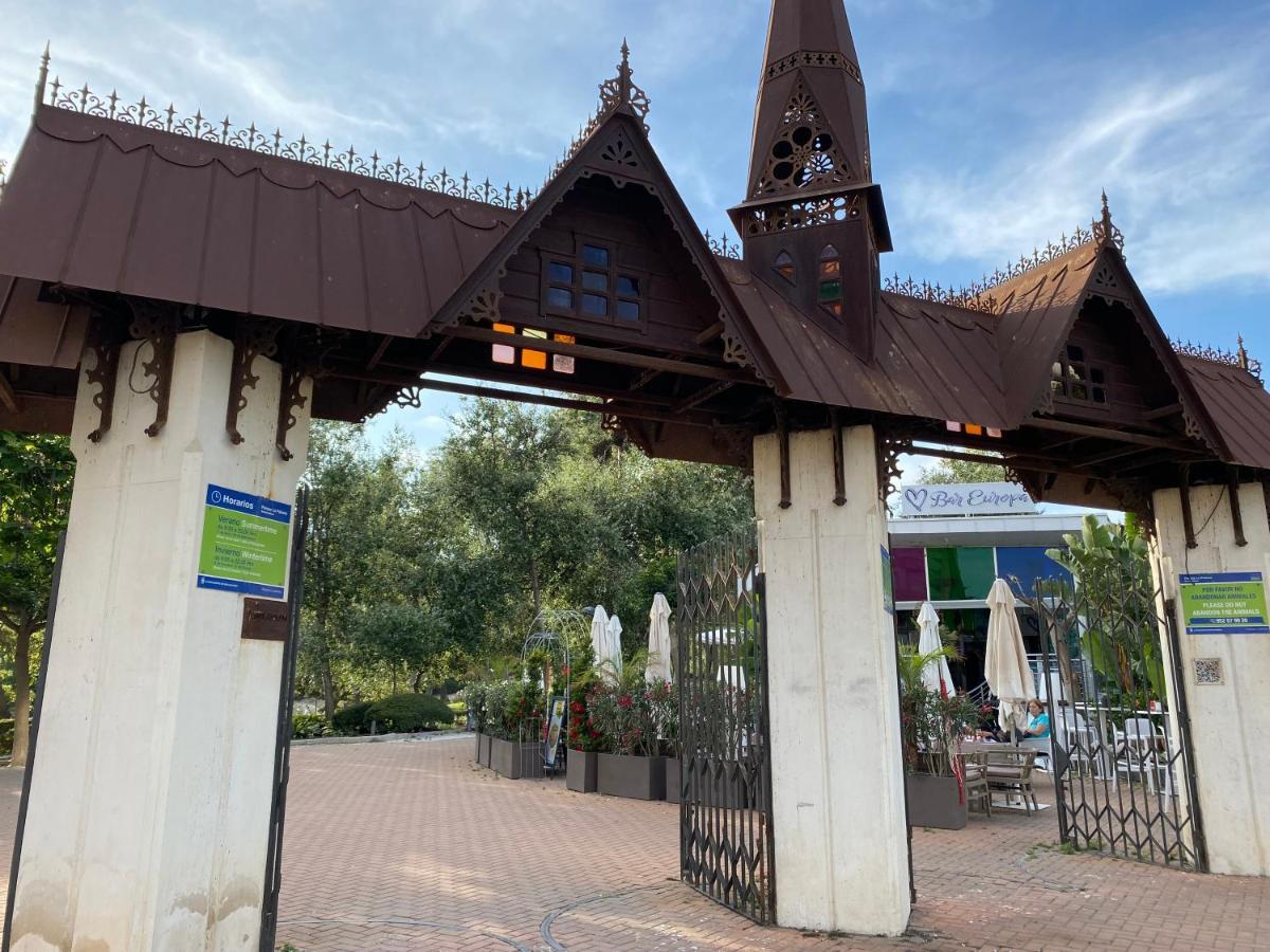 Benal Beach Apartamento Mountain View เบนัลมาเดนา ภายนอก รูปภาพ
